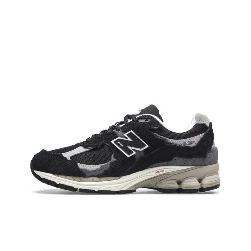 New Balance 2002R Protection Pack Black Grey