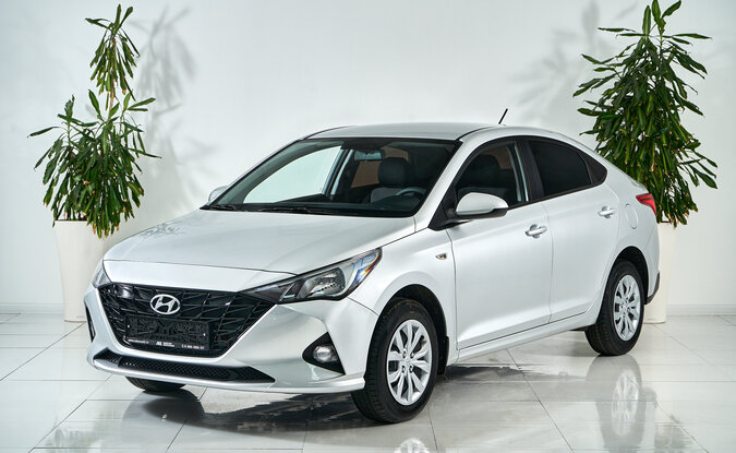 Hyundai Solaris Comfort 1.6 123 л.с. AT Серый