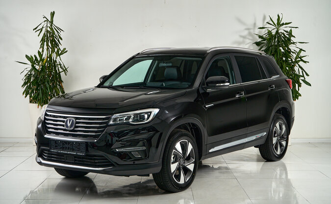 Changan CS75 Comfort 4WD 1.8 150 л.с. AT Черный