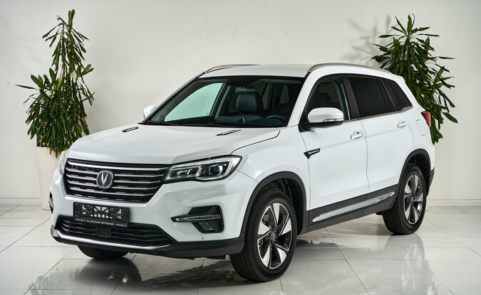 Changan CS75 Luxe 4WD 1.8 150 л.с. AT Белый 