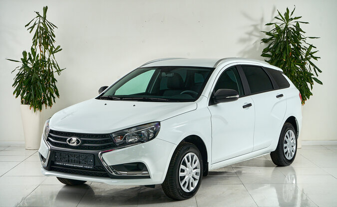 Lada Vesta Comfort Winter EnjoY 1.6 113 л.с. Вариатор Белый