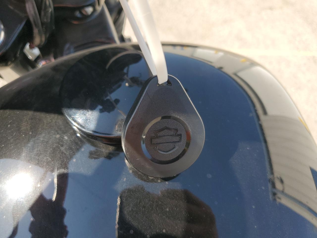 2019 Harley-Davidson Fxbb