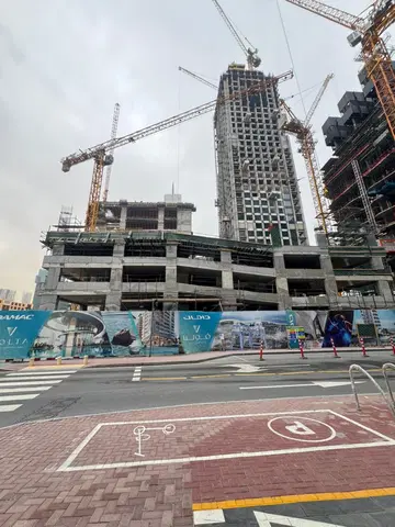 Ход строительства Volta Tower, Downtown Dubai — 11 апреля 2026, готовность 20,79%, снимок 4 из 10