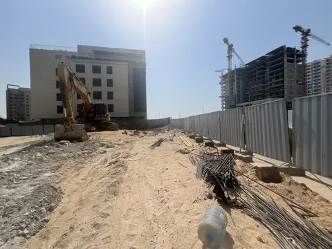 Marquis Vista, DubaiLand Residence Complex construction progress — 1 July 2026, 0.64% complete, photo 5 of 5