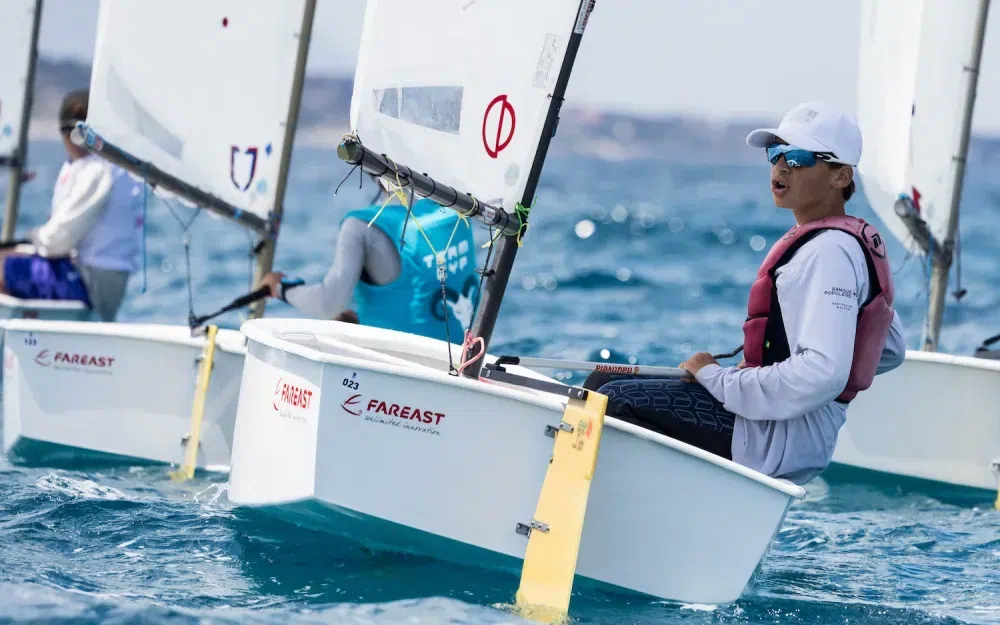Вооруженный комплект FarEast 25 Optimist Championship Standard Boat