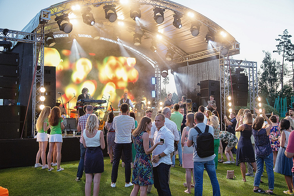 Агаларов Эстэйт — Русагротранс-180803_204242