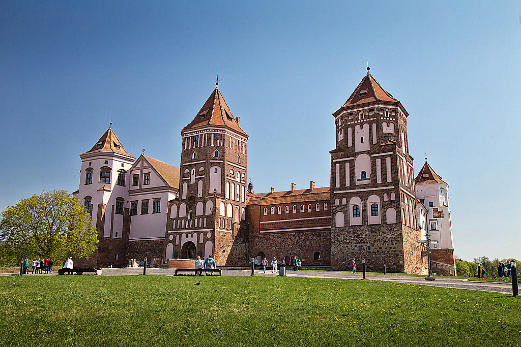 Беларусь — Мирский замок-190429_121209