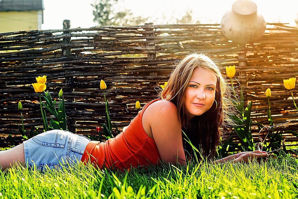 Весенняя лужайка-231115_160722