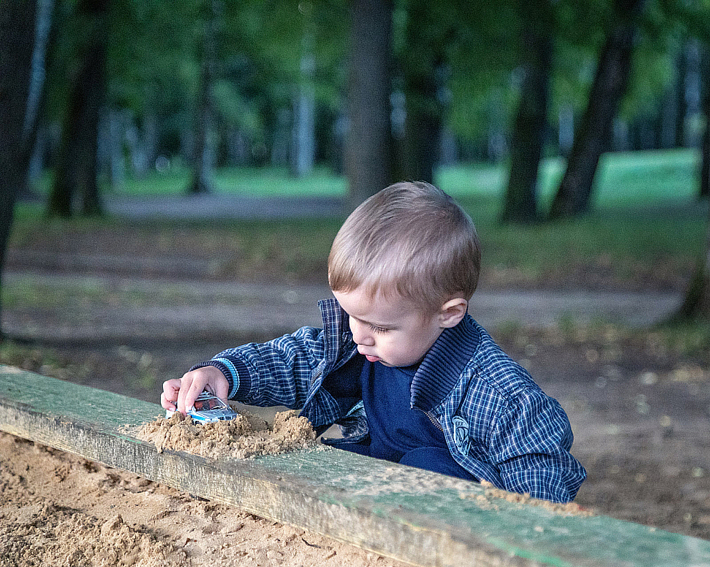 Возле дома-210723_204820