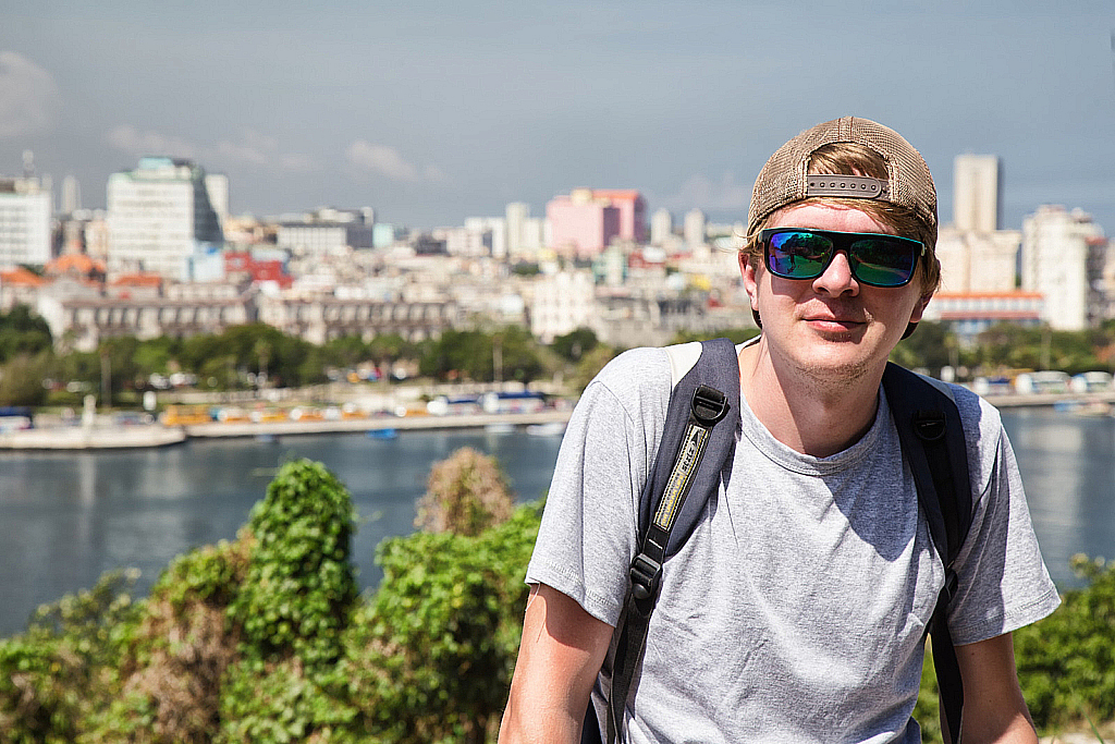 Куба 2017 Туристы в Гаване-180502_210511