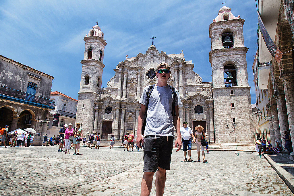 Куба 2017 Туристы в Гаване-180502_232333