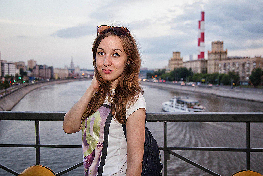 На мосту Богдана Хмельницкого-180622_204654