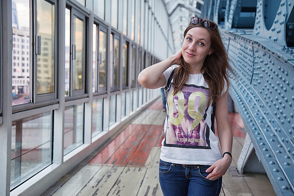 На мосту Богдана Хмельницкого-180622_204908