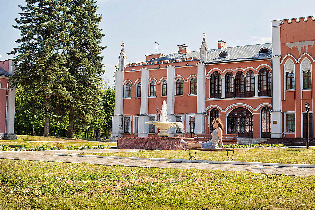 Наташа в Марфино-180623_154508