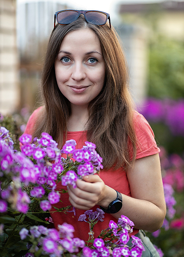 Наташа в цветах-210816_200243