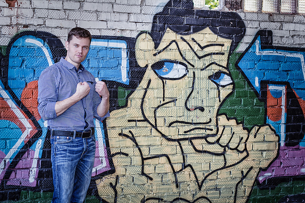 Паша в автобатальоне-160709_203620