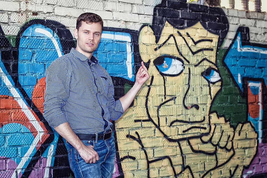 Паша в автобатальоне-160709_203645