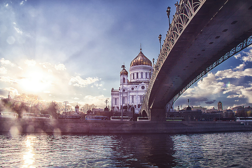 Прогулка с Пашей по Москве-160423_200627