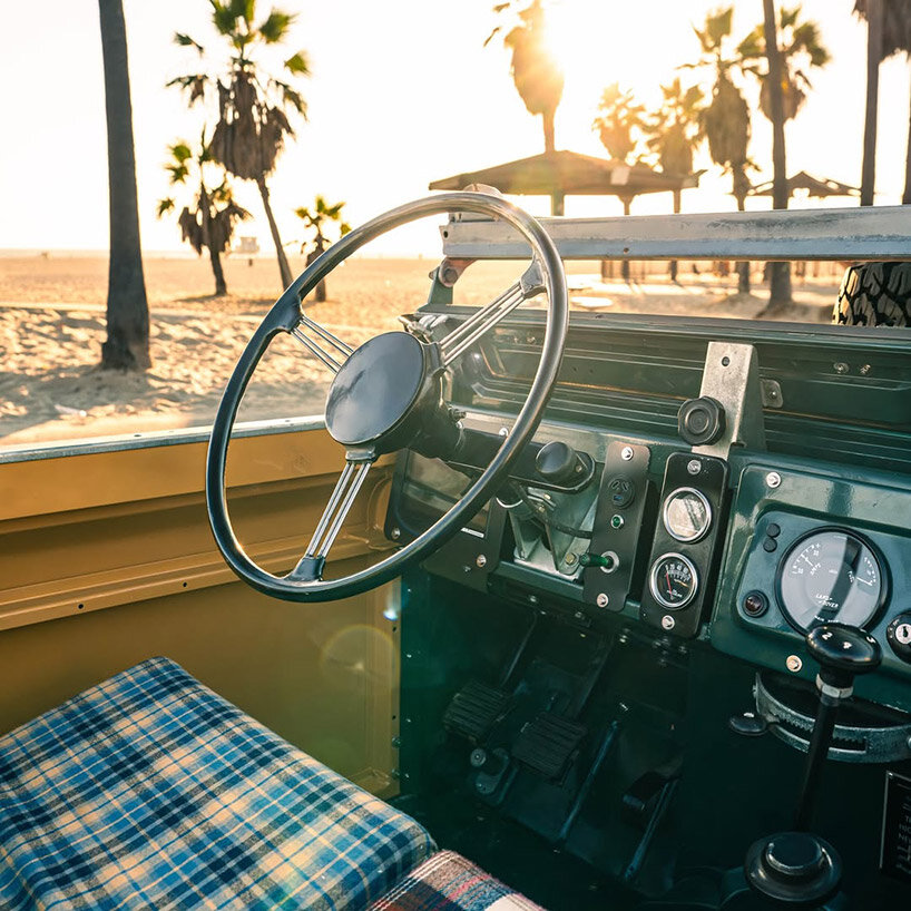 Редкий Land Rover 1958 года возрождён Шоном Уотерспуном для автонедели в Монтерее