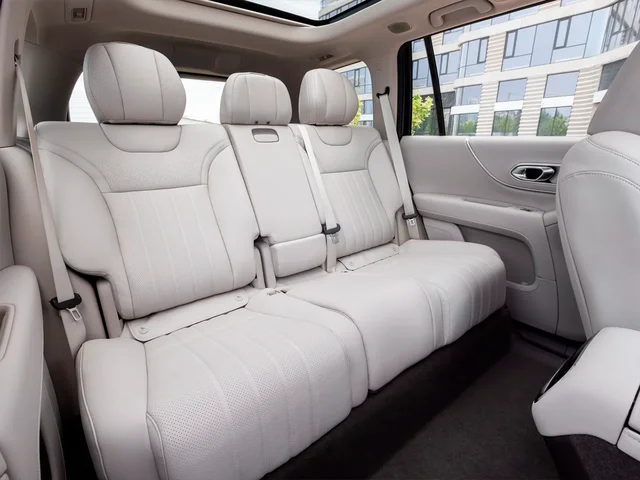 Фото автомобиля 7
