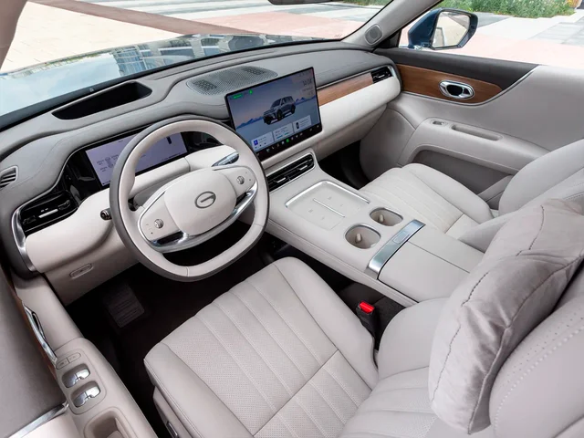 Фото автомобиля 2