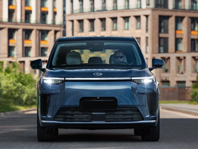 Фото автомобиля 12