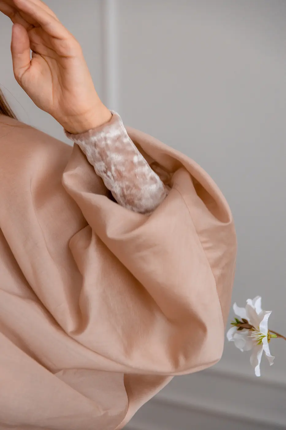 Блуза BONETTA FLEUR мокко