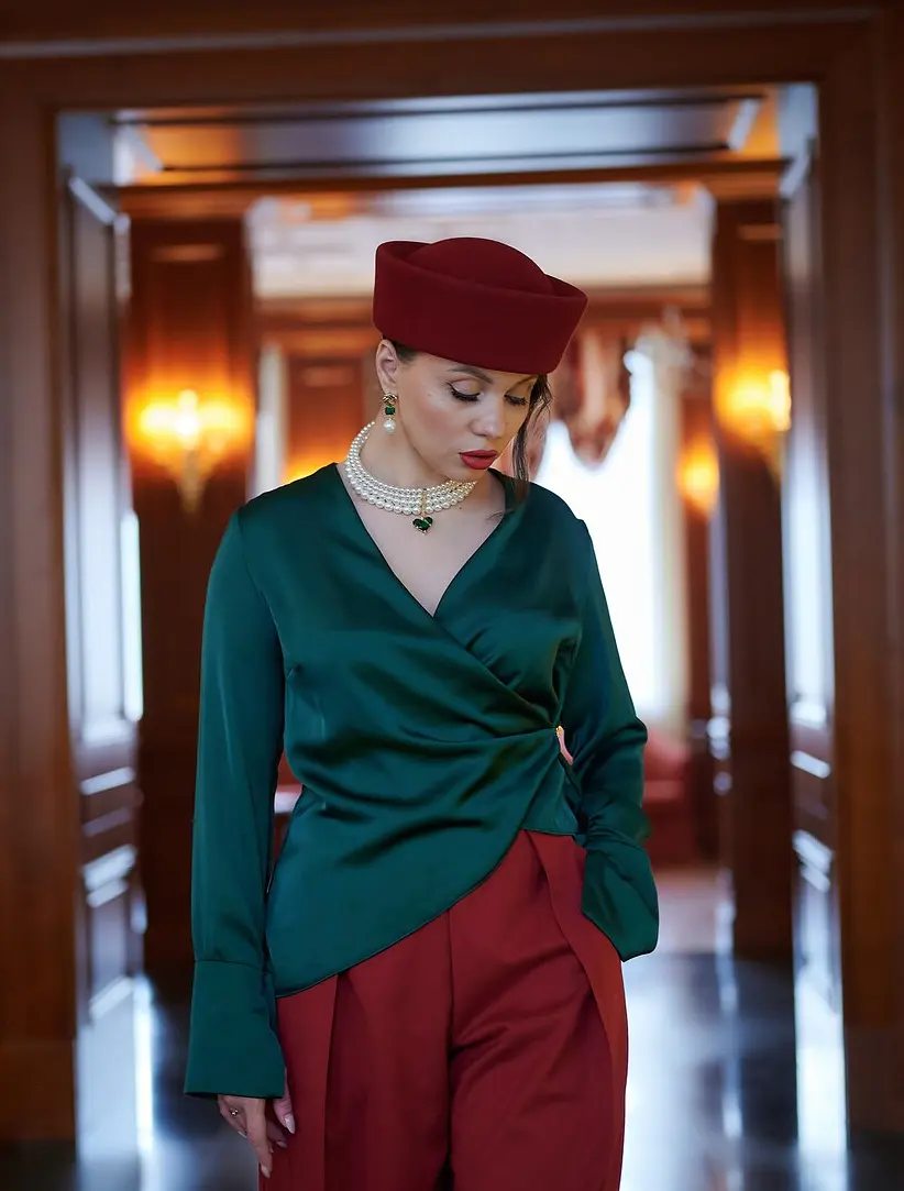 Шляпа BONETTA таблетка SAILOR вишня