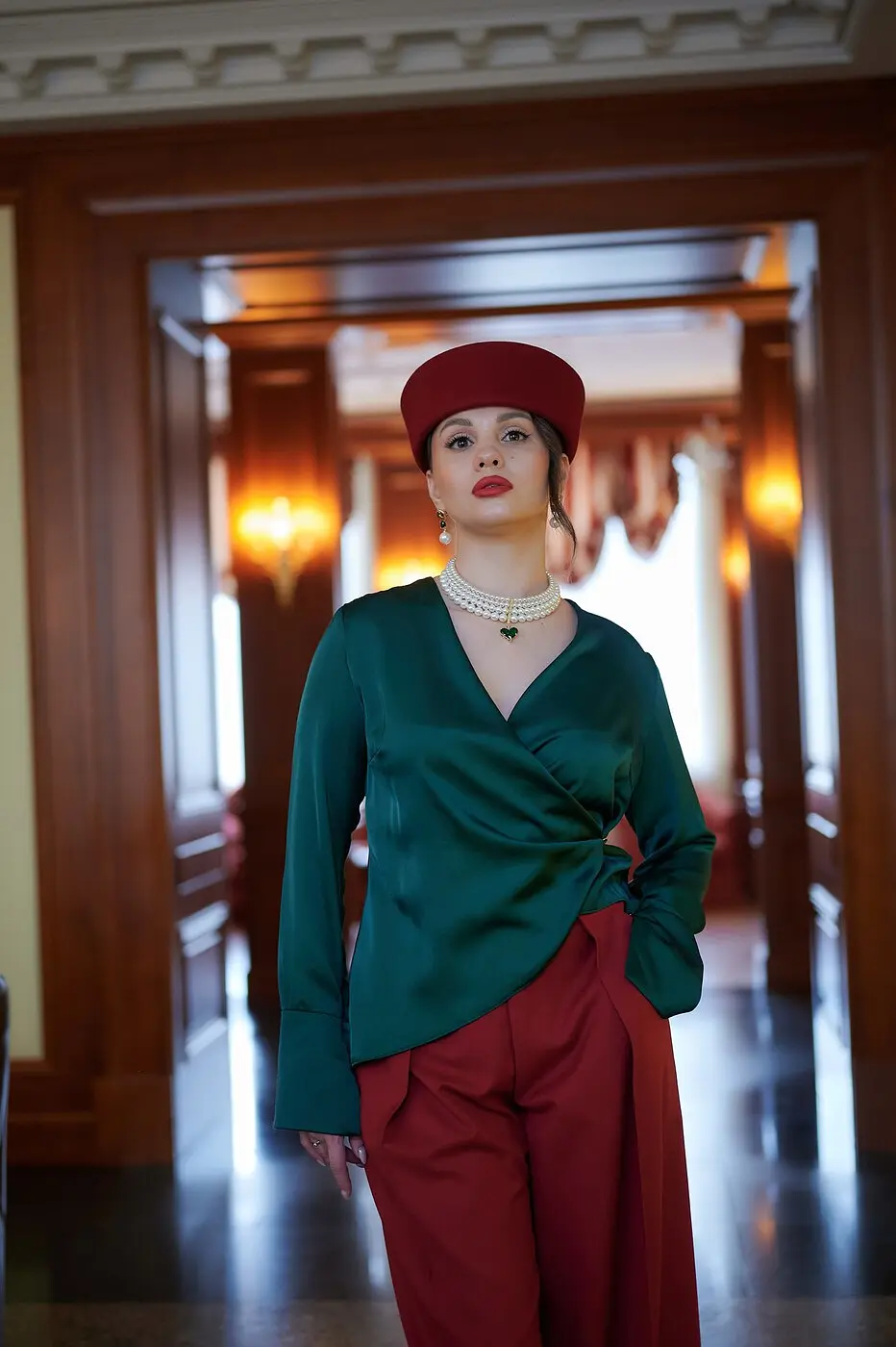 Шляпа BONETTA таблетка SAILOR вишня