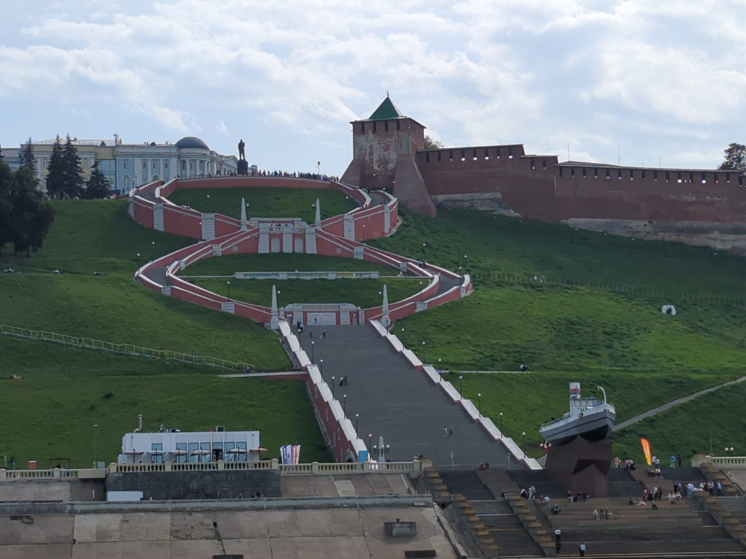 Чкаловская лестница