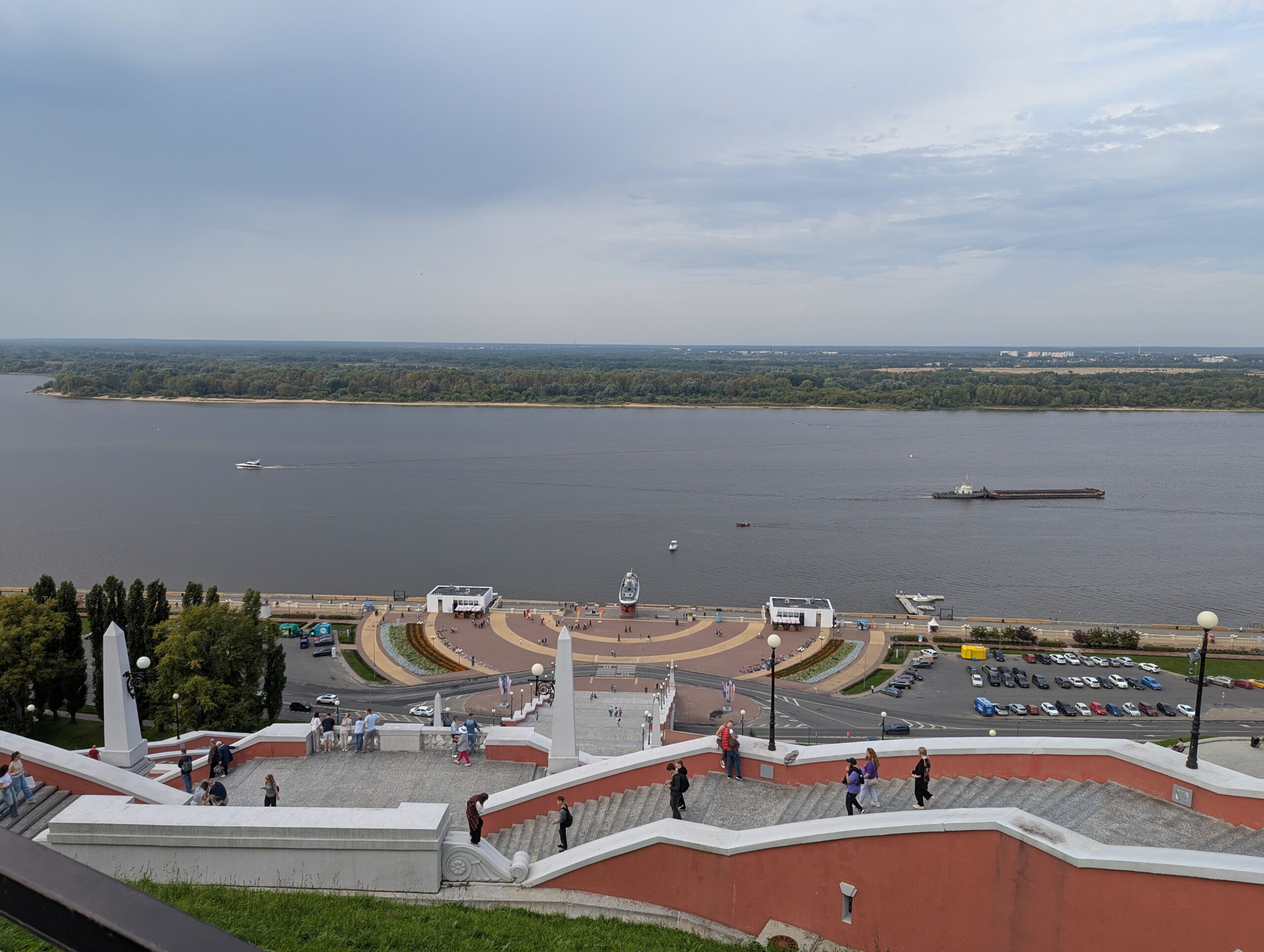Чкаловская лестница