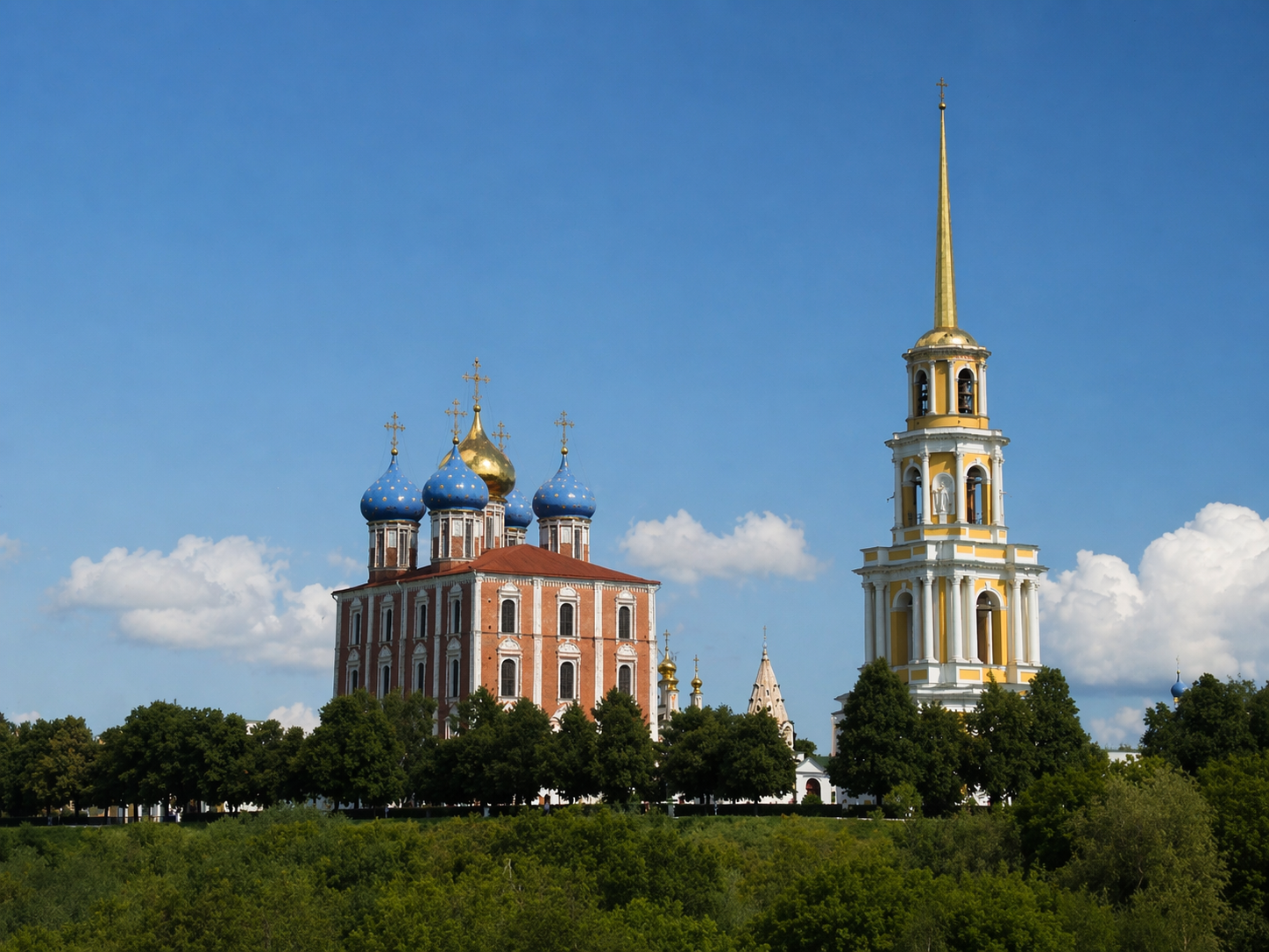 Успенский собор и Соборная колокольня Рязанского кремля