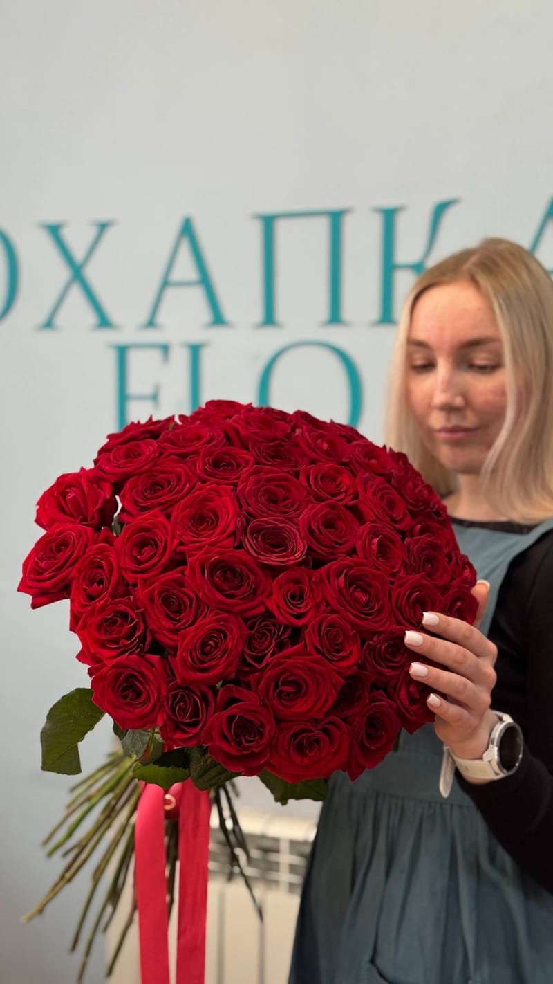 Букет красных роз, 51 шт. 70 см. — фото 2