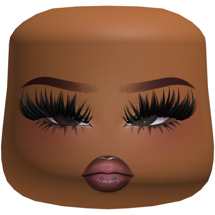 Baddie Glare Face w Mink Lashes