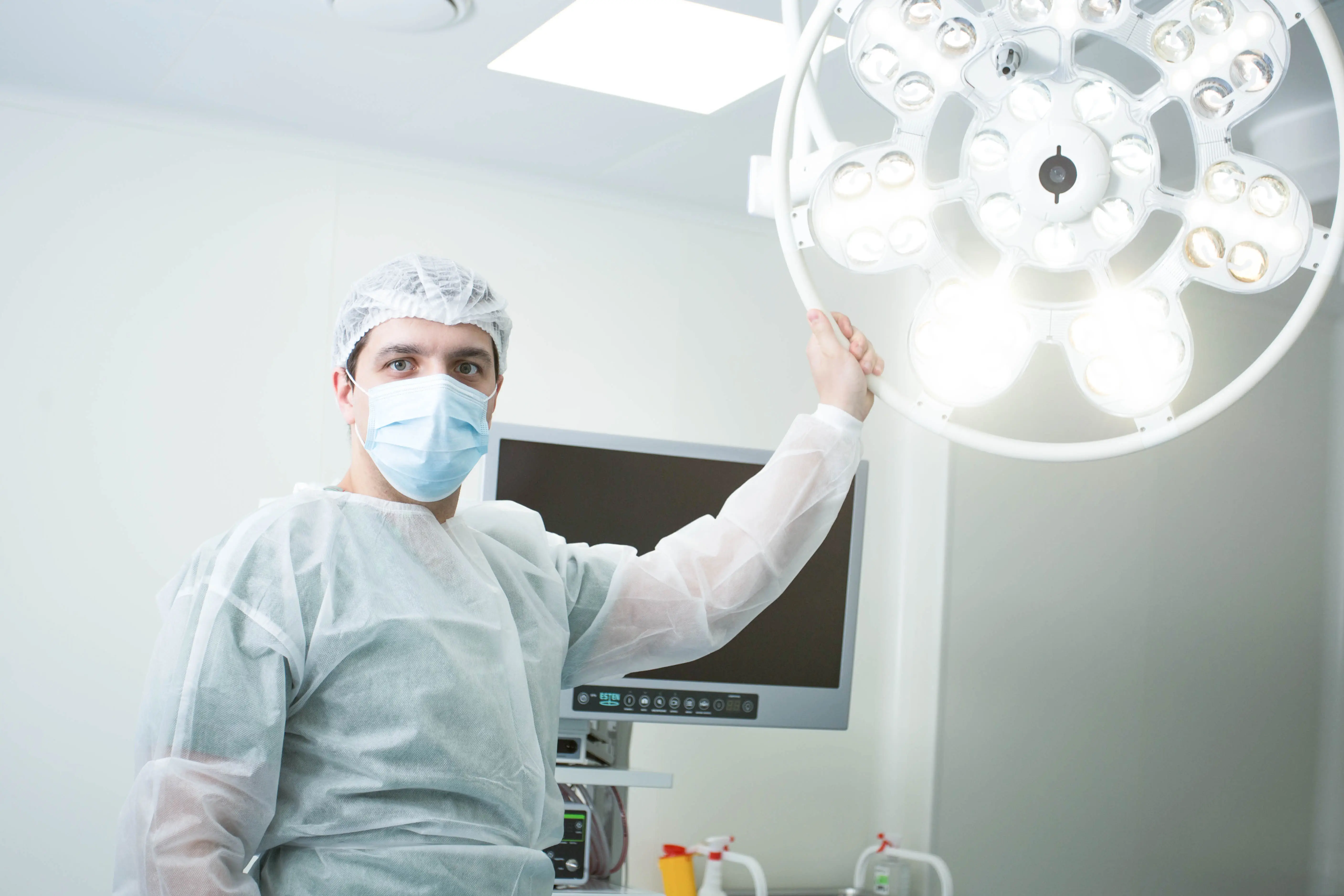 Врач-проктолог