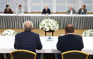 Путин назвал регионы-лидеры России в сфере общественного транспорта