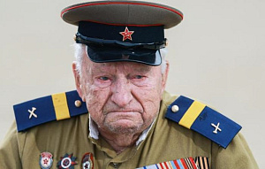Путин поздравил ветерана Знаменского со 101-летием