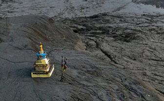 Число жертв наводнения в Непале возросло до 1127