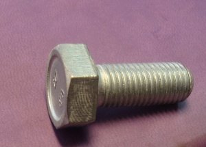 Болт 10х1,25 L25