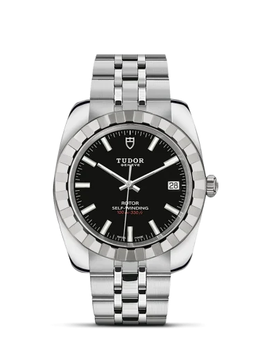 Classic 38 Stainless Steel / Fluted / Black / Bracelet