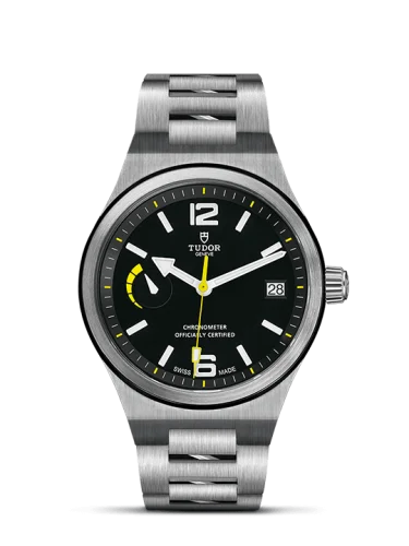 North Flag Stainless Steel / Black / Bracelet