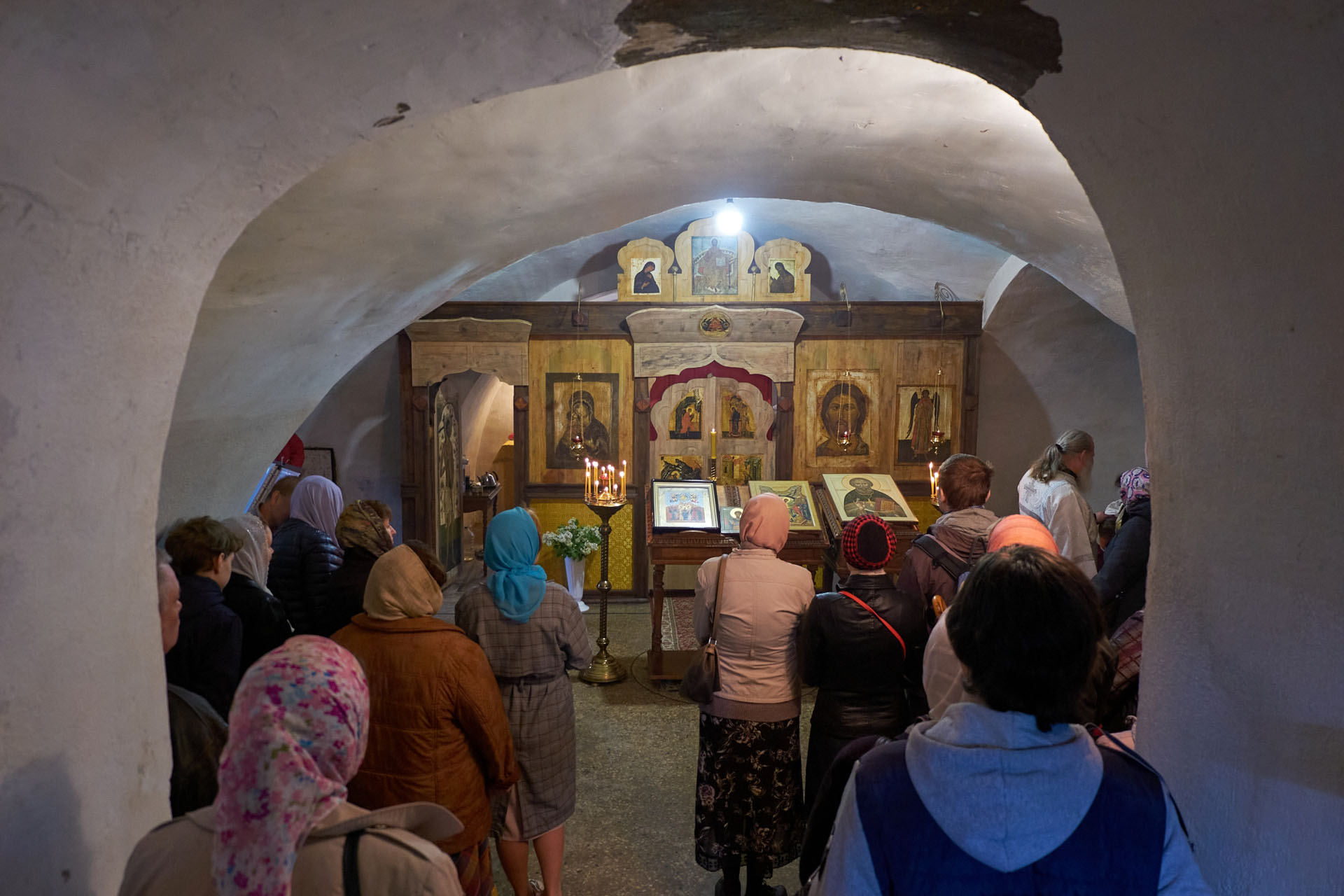 Литургия в храме святителя Петра, м