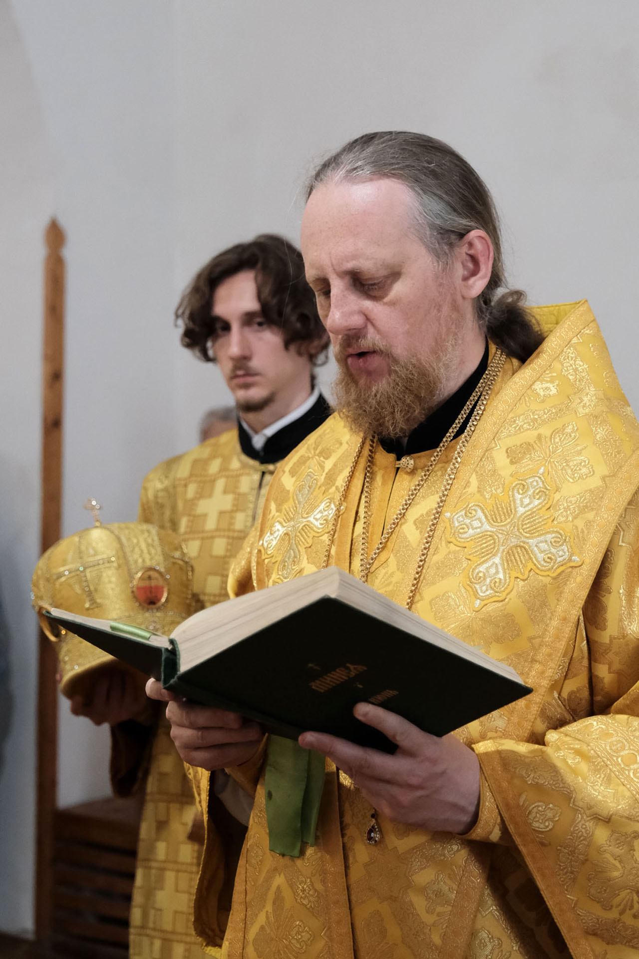 Литургия в Филипповском приделе Вл