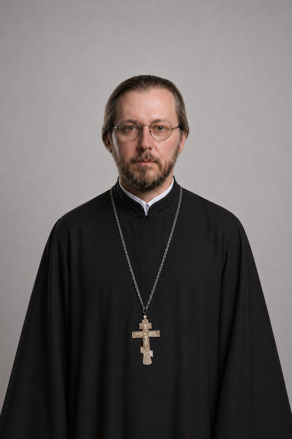 Александр Серов