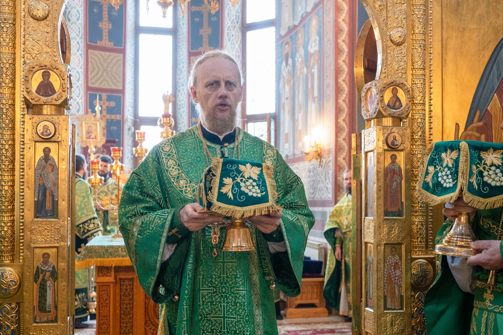 38-cfiLr8SSNlxUuESeyeEr7WNptAO3uS_29sJ2rOognteujoyOUIAEhAdZIsOHUl1G4U-Rtb0JXpzn0