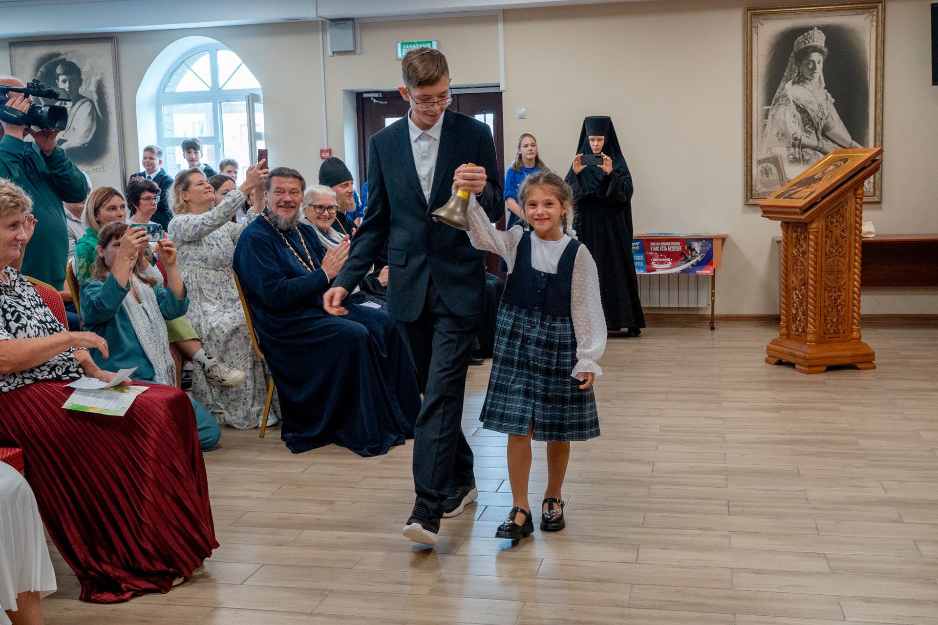 61-OR119RLxvjLhw3_ZYDtQ5C3uEIadtYbB-eNpQLvo_qDWeKmorK5Z-Ylq0O-Rzim7z9PoeKTzRgBb8