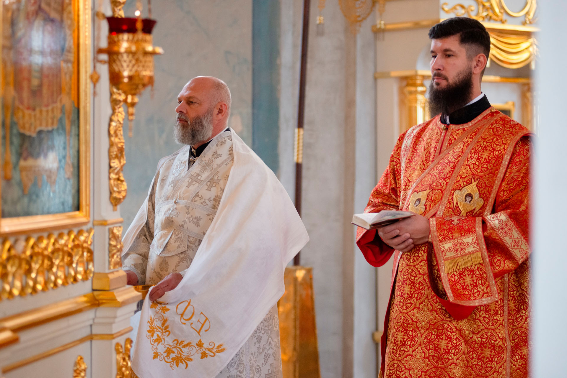 11-elVs1GY60cRrrNZ55-Ay4v5Whp7dZjNmmG9JPp7Y2J18_lXwTyTPAWRw3VZ4FnTgHyCvD2VeEvc_I