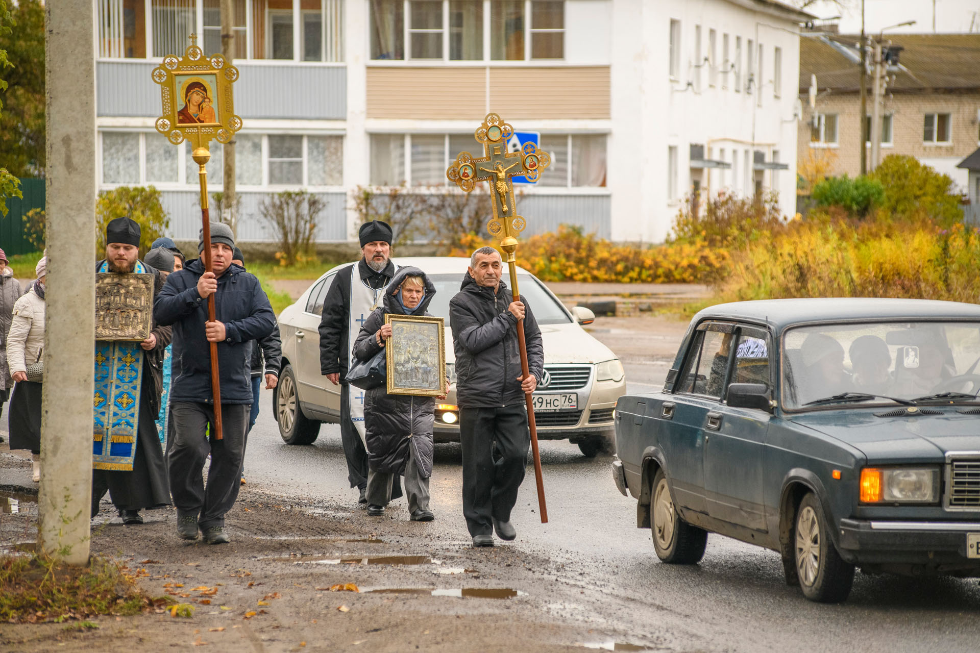 Паисиевский крестный ход в Угличе