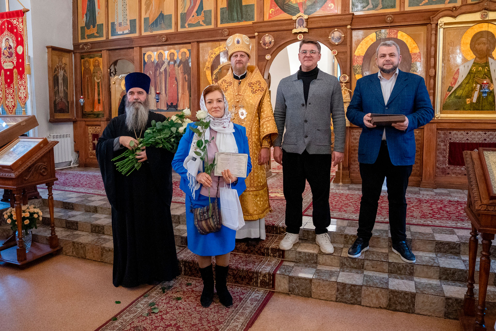 70-wFHavg4bHj5yEg0KIVtIBlxbWDsD_Gk5IsyjEJ8lHtiIDkgMg8gZHnF-qwPRBYtH4THcPL4U-fDGu