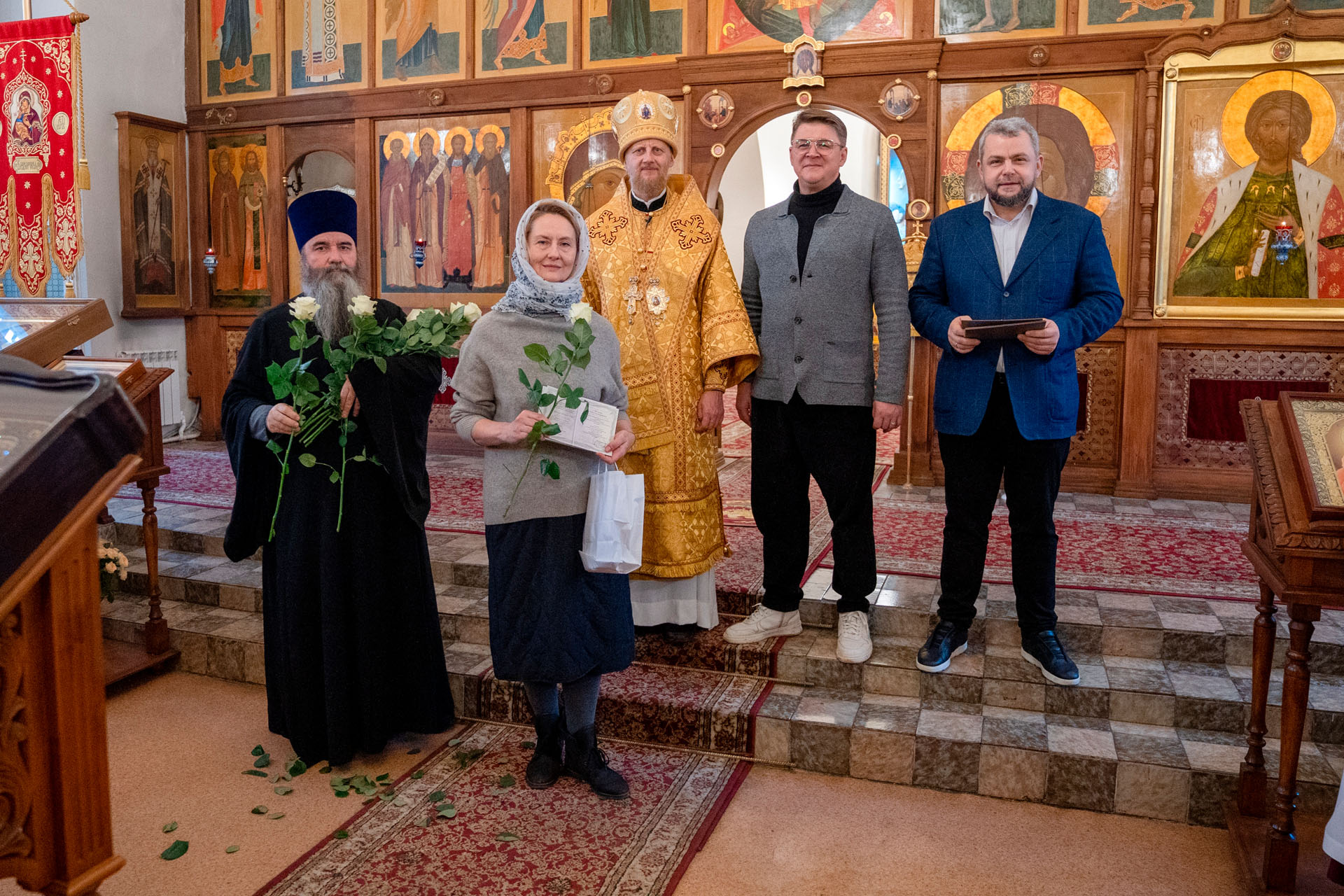 80-Lf2hb184LqXvbAzmujbUlfe6V_jzTTrAnJYubtQzL-P10pK9Eno-e7giy8GTxX55Lp1EXW-UHxOrJ